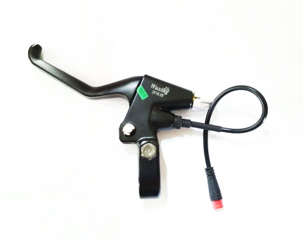 Brake lever with brake sensor
